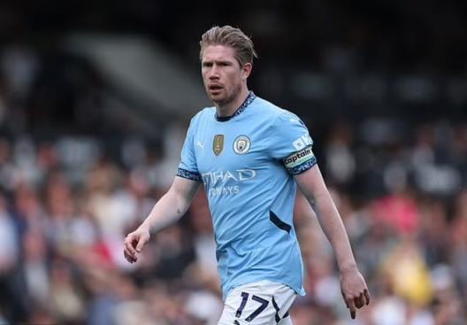 德布勞內(nèi)加盟那不勒斯前，西漢姆與維拉曾有意簽下他