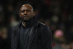 星光璀璨！維埃拉回憶：國米時期，菲戈與伊布同場，從穆帥那里學到了什么？