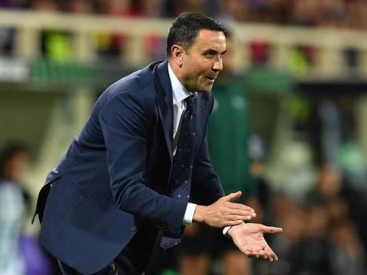 佛羅倫薩解雇主帥帕拉迪諾，兩年三冠夢(mèng)碎