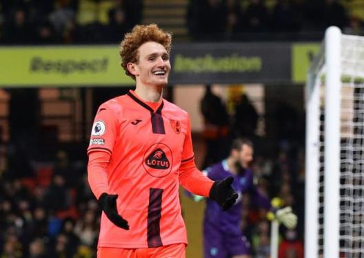 GMS：紐卡斯?fàn)柕扔⒊蜿?duì)有意諾維奇前鋒薩金特，球員或今夏轉(zhuǎn)會(huì)