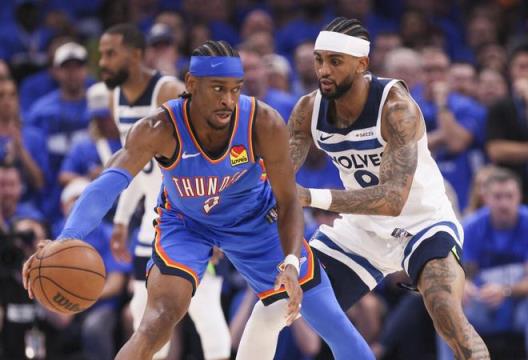 湖人成沃克下家頭號熱門：力壓勇士賠率榜第一，詹皇添沖冠幫手？