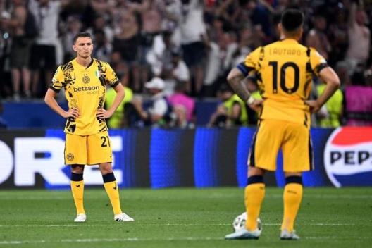 國米賽季表現(xiàn)：聯(lián)賽歐冠皆失利，意杯半決賽負(fù)于米蘭