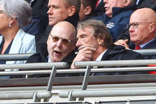 沙特開出1億歐元轉(zhuǎn)會費加2億歐元合同吸引曼聯(lián)B費