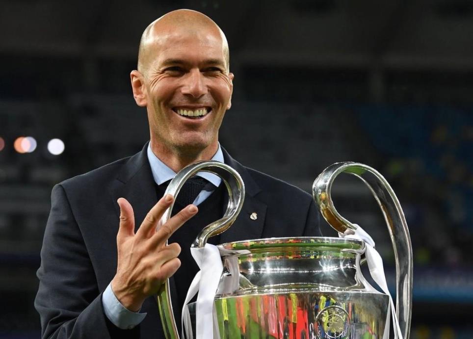 齊達(dá)內(nèi)拒絕新月1年1億歐報(bào)價(jià)，目標(biāo)是接任法國(guó)隊(duì)主教練