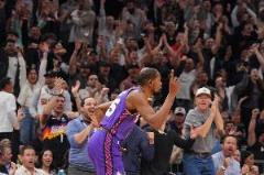 美記：交易截止日前曾有傳聞稱杜蘭特可能加盟綠軍或尼克斯