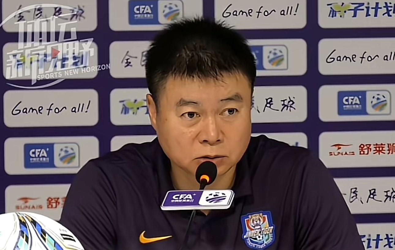 于根偉嚴(yán)厲批評(píng)球員低落狀態(tài)，未表現(xiàn)出擔(dān)憂