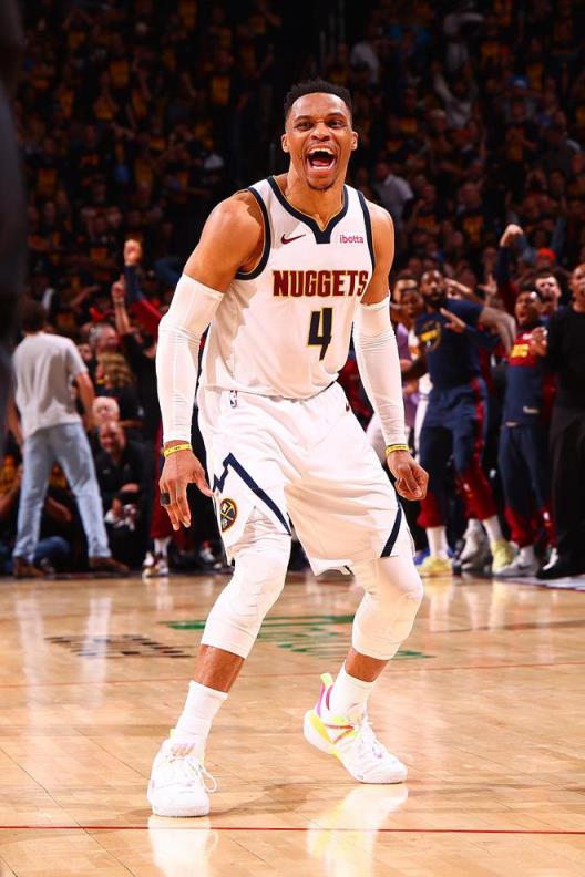 國王考慮引進真正控衛(wèi)，威少與泰厄斯-瓊斯成選項