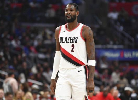 美記：湖人與艾頓未有合作意向傳聞