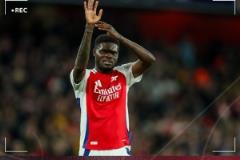 托馬斯被控強(qiáng)奸引爭議，TA質(zhì)疑阿森納：若后勤犯事會怎樣？