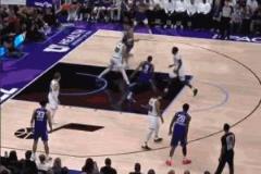 明演？小馬丁三分線外出手空心球！美媒：歷史最差三不沾！