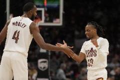 騎士隊本季客場勝場數(shù)達28場，創(chuàng)隊史新高