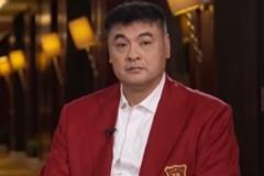 劉玉棟盛贊鞏曉彬：跑跳能力與技術(shù)動(dòng)作出色，堪稱(chēng)學(xué)習(xí)榜樣