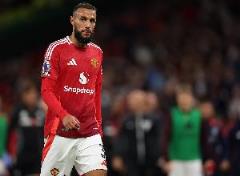 記者：馬茲拉維、林德洛夫、烏加特缺席曼聯(lián)今日訓練