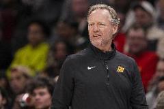 布登：詹金斯被解雇引熱議 帶隊(duì)成績與球隊(duì)發(fā)展俱佳