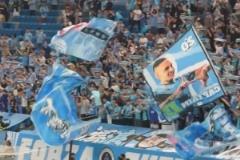 記者：城市集團高層親臨深圳新鵬城觀賽 專業(yè)球場氛圍令他們滿意