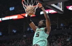 馬威高效18分13板1助正負值+15稱霸內(nèi)線