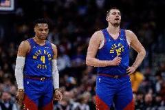 約基奇獨(dú)木難支！他是唯一輸球的60+三雙球員