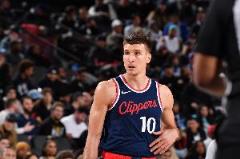 博格丹神射16分正負值+20全場第一