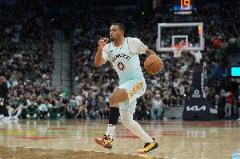 凱爾登：米奇的教練和領(lǐng)袖作用讓我非常尊重他