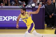 季后賽是你的舞臺：文森特賽季場均6.4分 三分命中率35.3%