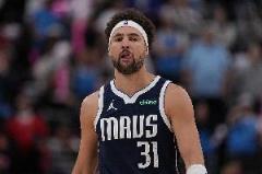 華盛頓：克萊首個(gè)賽季表現(xiàn)亮眼，躋身歷史偉大球員行列