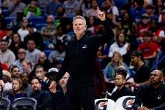 灰熊末節(jié)五秒違例，科爾：換防成功阻斷對(duì)手戰(zhàn)術(shù)