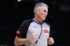 季后賽裁判大名單：福斯特回歸！2名新秀加入，女裁判暫未登場