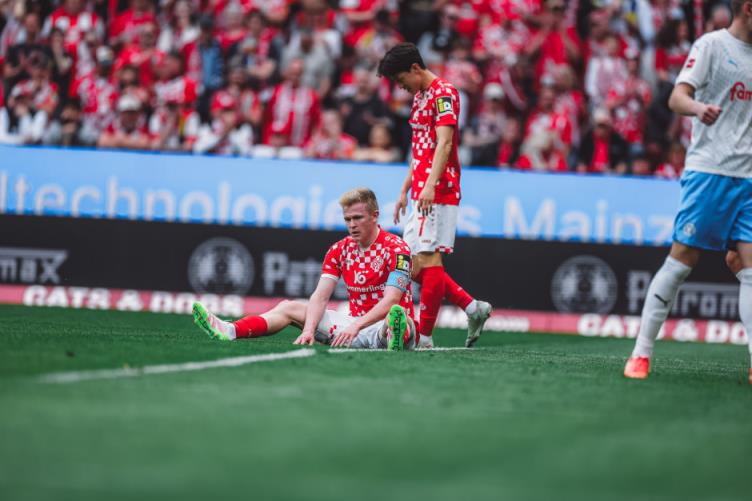 德甲美因茨 vs 沃爾夫斯堡：中游對決，矛盾碰撞誰更勝一籌？