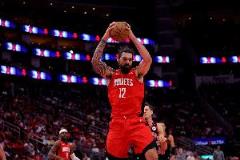 烏度卡贊亞當斯貢獻顯著 將增加其出場時間