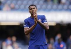 科爾維爾：下半場表現(xiàn)截然不同，每場比賽都需如此發(fā)揮