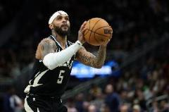 炸裂！特倫特第三節(jié)三分6中5轟18分 平步行者全隊得分