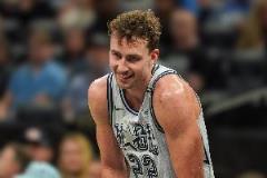 小瓦格納首節(jié)高效表現(xiàn)：6投3中貢獻9分3板3助1斷1帽