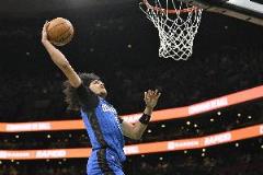 布萊克首節(jié)高效表現(xiàn) 獻(xiàn)7分2斷正負(fù)值+10