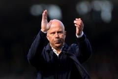 利物浦本賽季各戰(zhàn)線戰(zhàn)績：英超奪冠、歐冠16強(qiáng)、聯(lián)賽杯亞軍