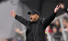 體圖：孔帕尼強(qiáng)調(diào)勿公開批評(píng)球隊(duì)，維護(hù)團(tuán)隊(duì)團(tuán)結(jié)