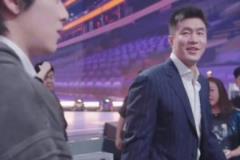 王鶴棣 見面就先關(guān)心 艾倫 的身體情況！