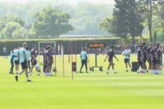 記者：若日尼奧、卡拉菲奧里、哈弗茨今日仍單獨(dú)訓(xùn)練