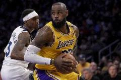 詹姆斯是否已失去冠軍機(jī)會(huì)？湖人自媒體質(zhì)疑首輪出局背后的原因