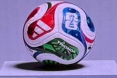 2026年世界杯官方用球“Trionda”正式揭曉，采用紅綠藍(lán)三色設(shè)計(jì)