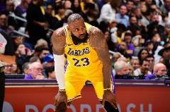 專家解讀詹姆斯傷情：二級(jí)MCL扭傷一般無(wú)需手術(shù)，平均缺陣約41天