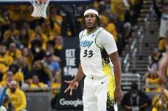 特納半場高效表現(xiàn)：6投4中砍15分加4板4帽1斷