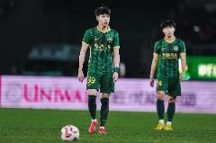 浙江隊(duì)未按時(shí)進(jìn)場(chǎng)致比賽延誤 被中足聯(lián)罰款2萬(wàn)元