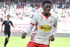 奧地利媒體：拜仁關(guān)注薩爾茨堡18歲中衛(wèi)喬安-加杜