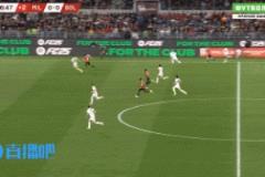 爭(zhēng)議判罰！普利西奇被拉倒卻未獲黃牌