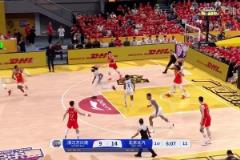 郭艾倫：周琦奪冠獎(jiǎng)金得分我點(diǎn) 瞅他那么摳 請(qǐng)我吃飯都費(fèi)勁