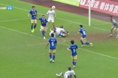 這球漂亮??！中甲遼寧鐵人外援姆本扎禁區(qū)內(nèi)精彩倒鉤破門