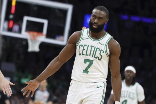 又被打臉！12位ESPN專家預(yù)測(cè)凱爾特人晉級(jí)卻落空