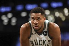 字母哥評選足壇歷史最佳：羅納爾多、梅西、齊達內(nèi)、亨利