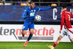 1000萬歐創(chuàng)隊史引援新紀錄！弗賴堡簽下19歲法乙新星伊列