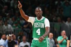 Stein：早期預(yù)測綠軍更可能送走霍勒迪而非懷特 鉑金最可能被交易